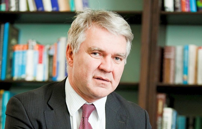 Guy Baker