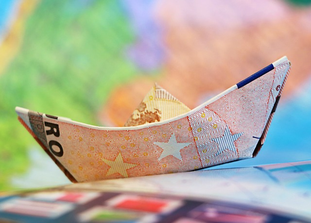 Eur