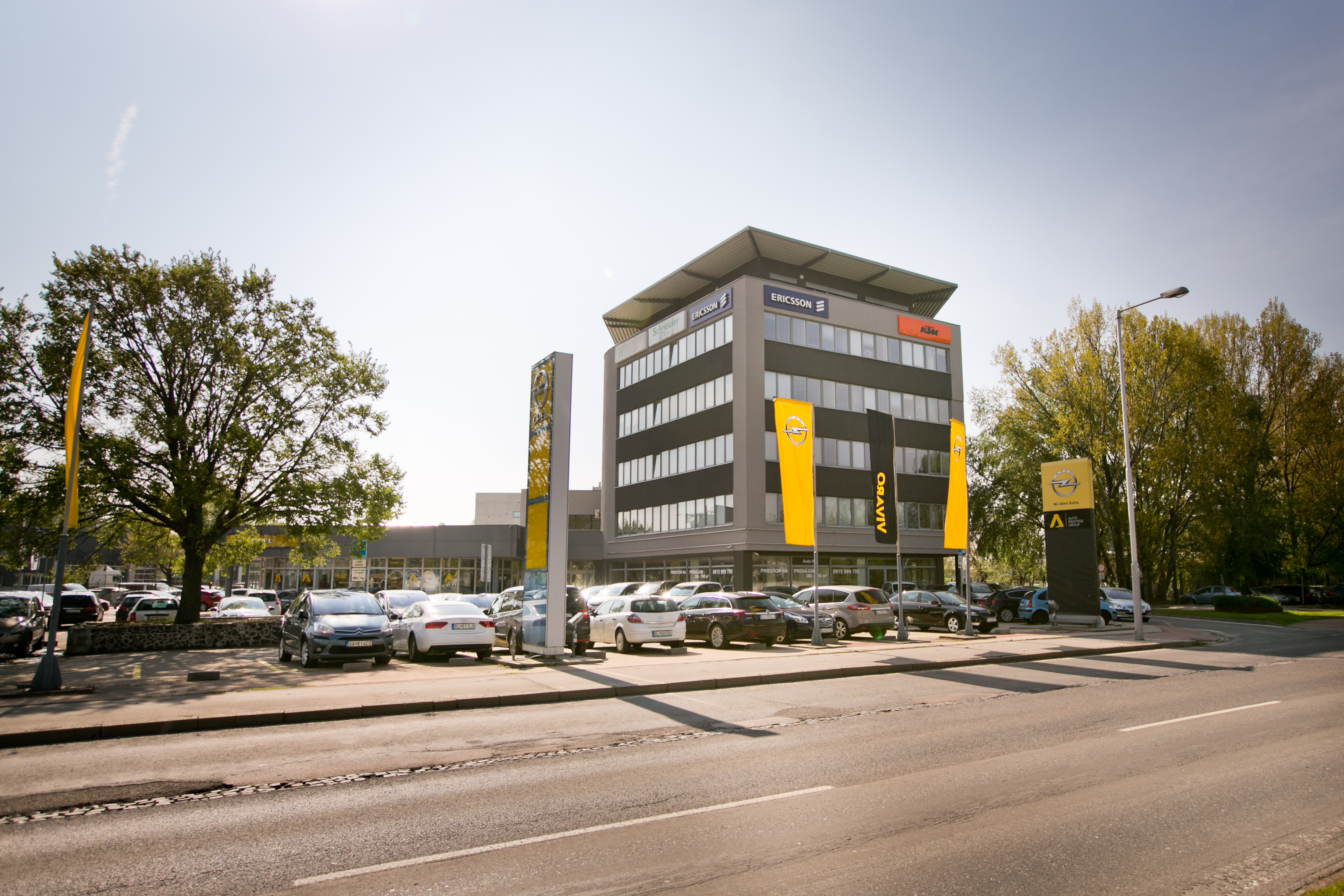 H Business Centrum Rožňavská