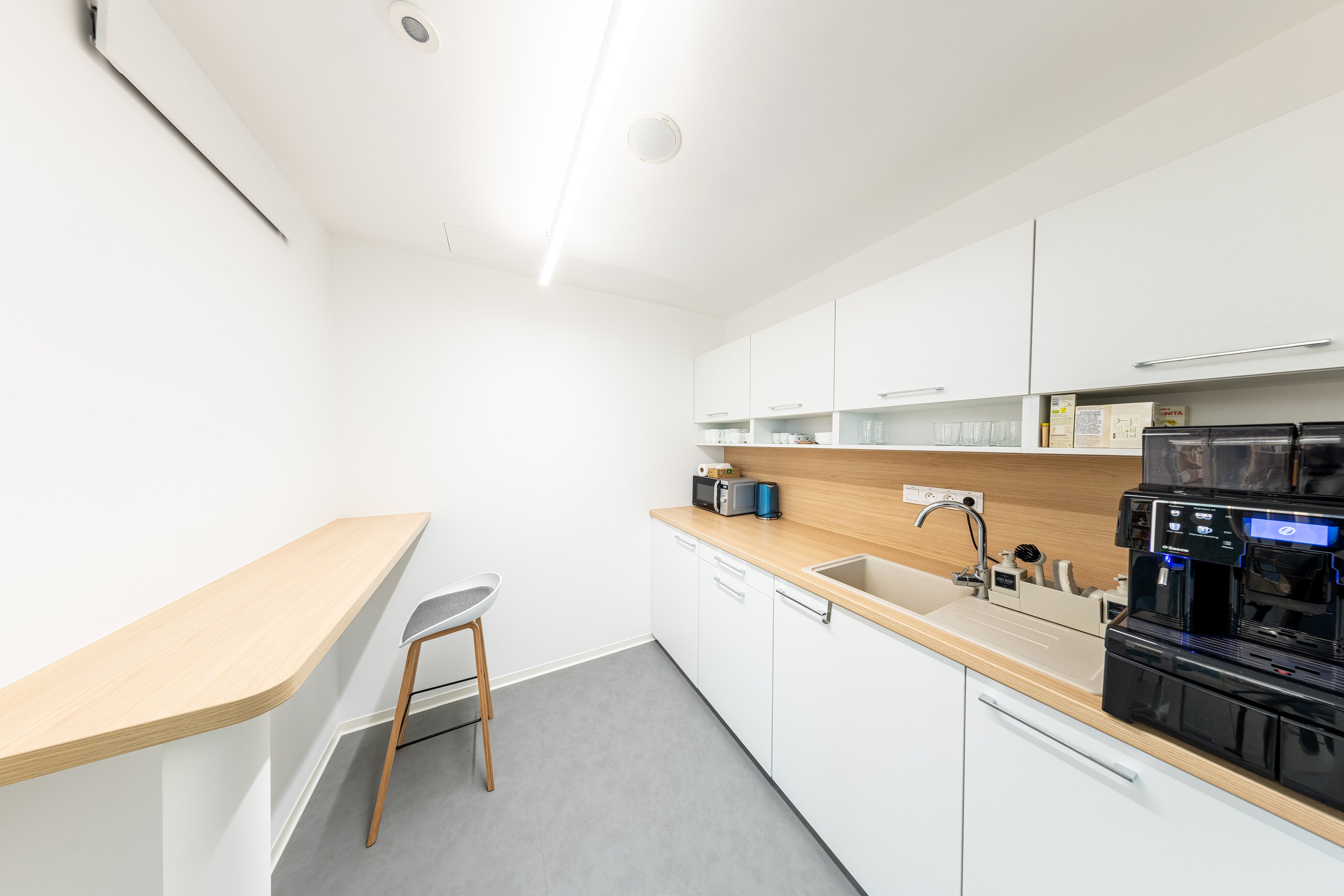 ZWIRN OFFICE Advokátsky Coworking