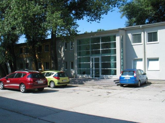 Administratívna budova, Slovnaft