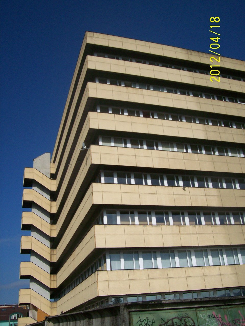 PODNIKATEĽSKÉ CENTRUM