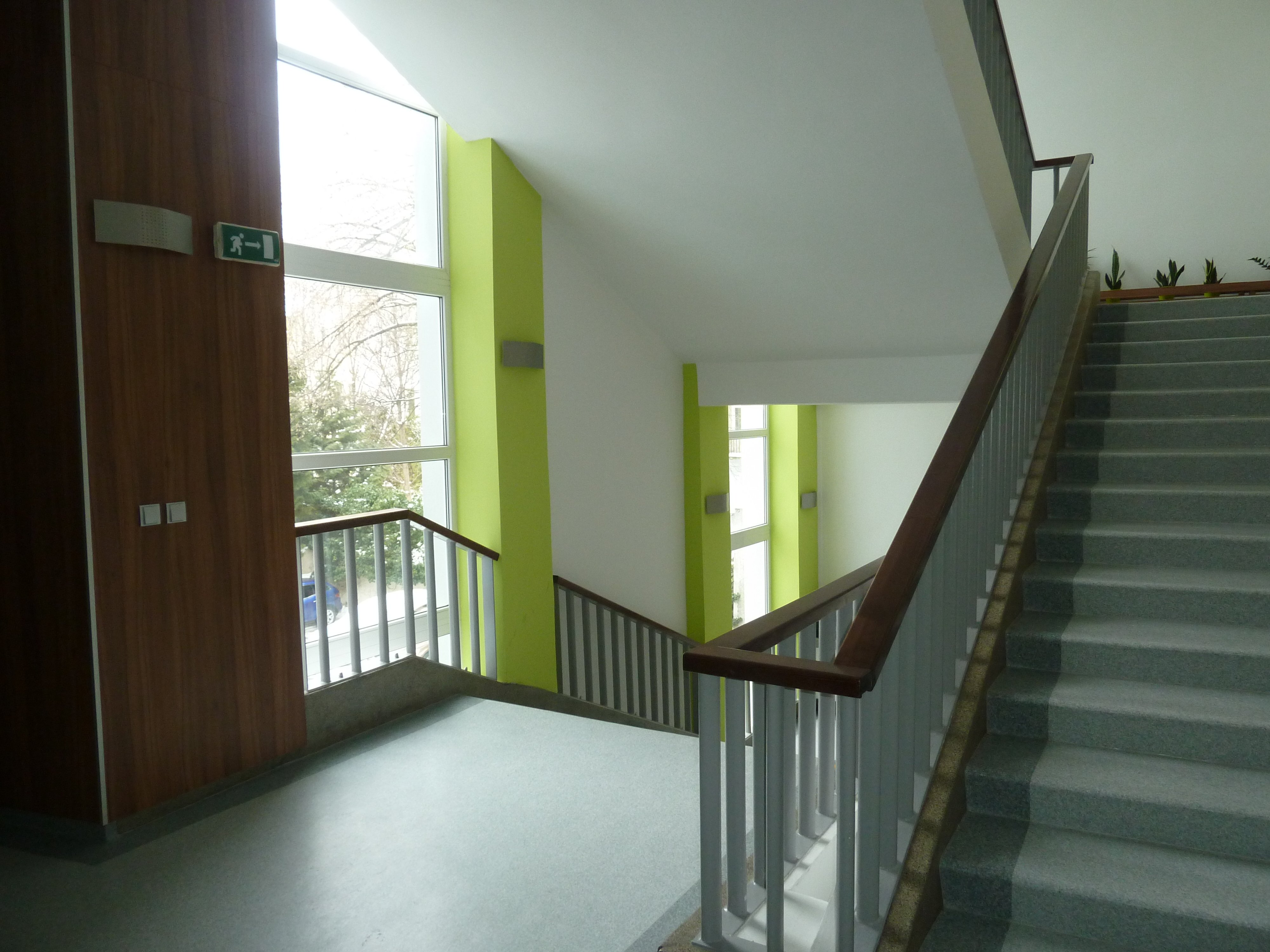 BUSINESS CENTRUM ZOCHOVA