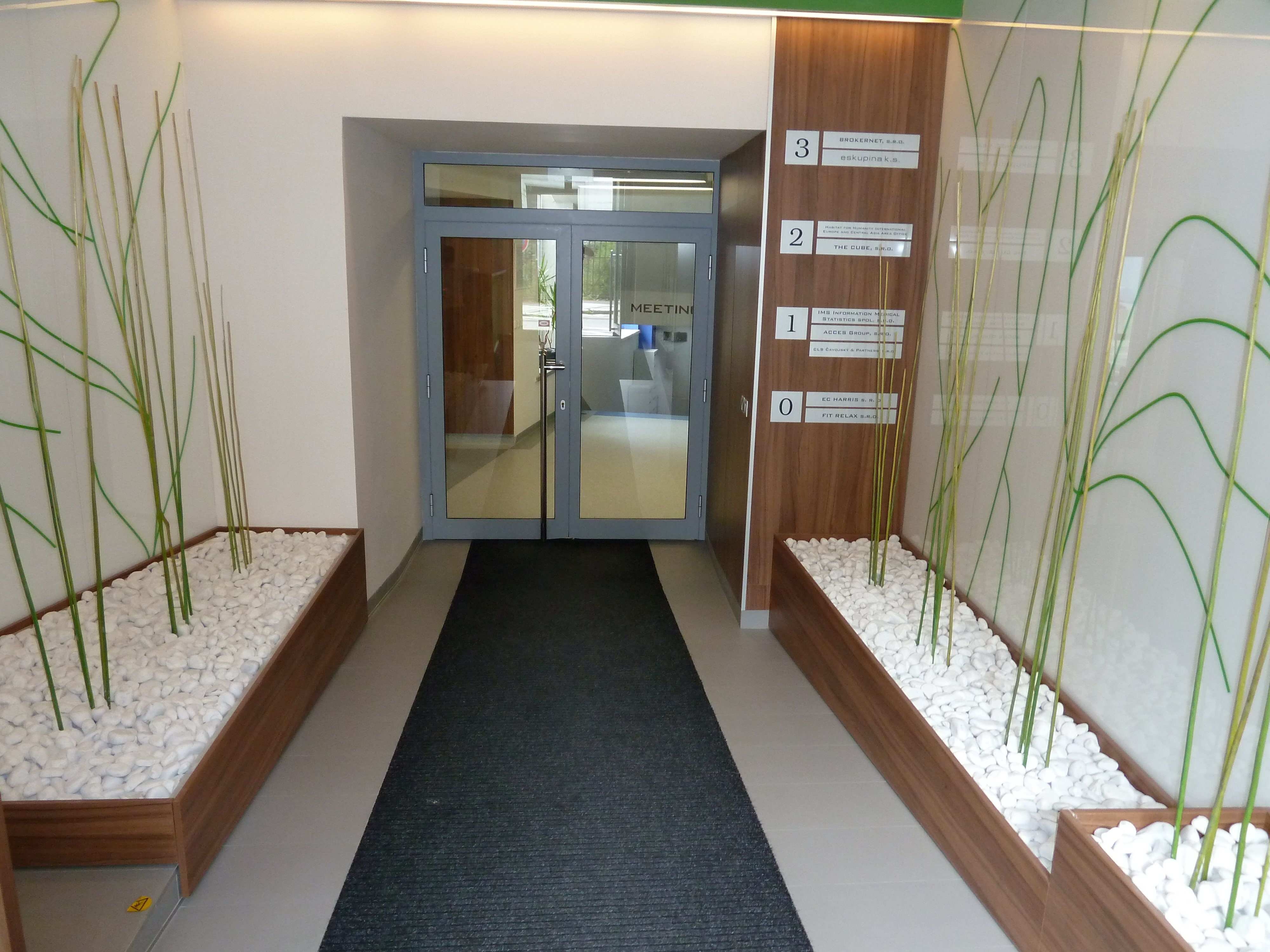 BUSINESS CENTRUM ZOCHOVA