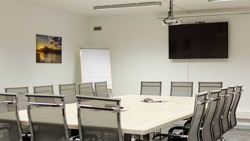 BUSINESS CENTRUM ZOCHOVA