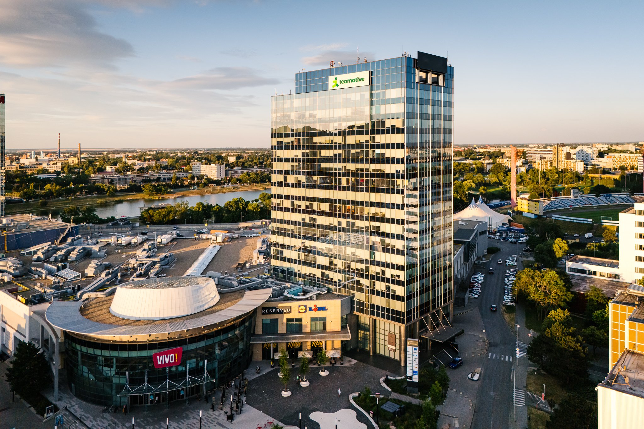 POLUS TOWERS Kancelárie