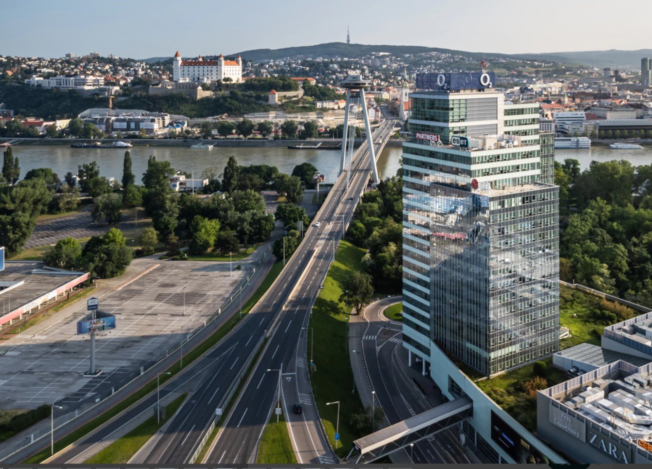 AUPARK Tower