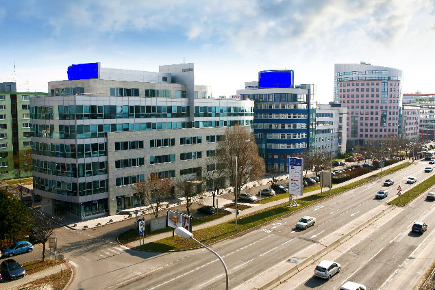 PLUS CENTRUM