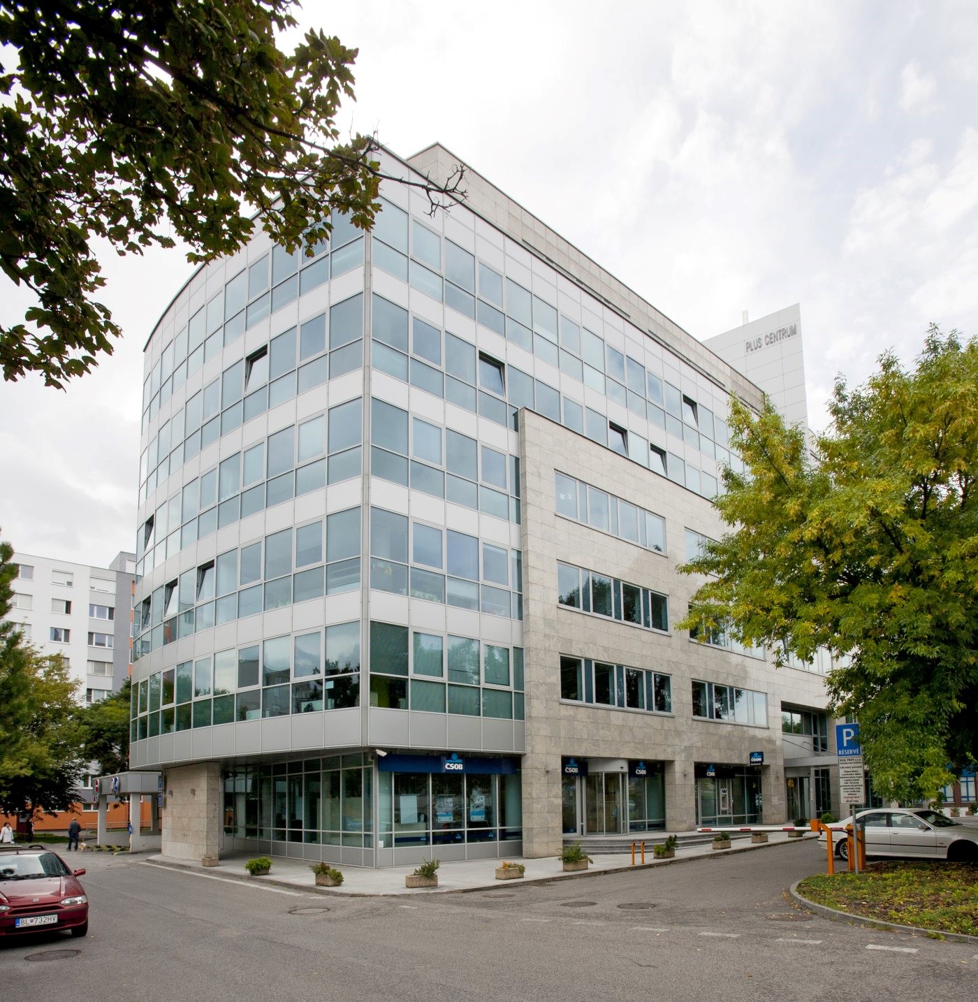PLUS CENTRUM