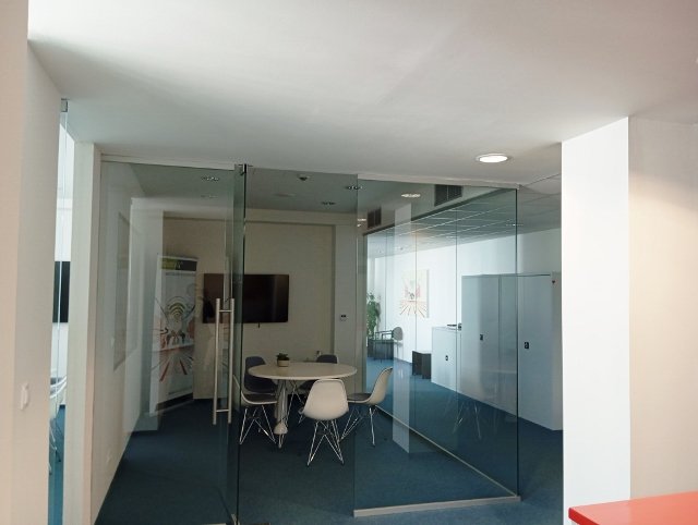 Matador Business Center / SO102