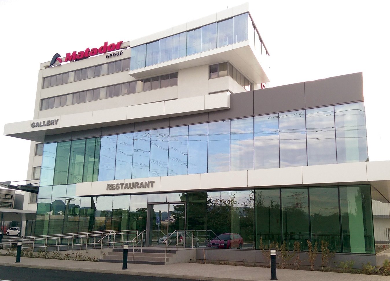 Matador Business Center / Hlavná budova