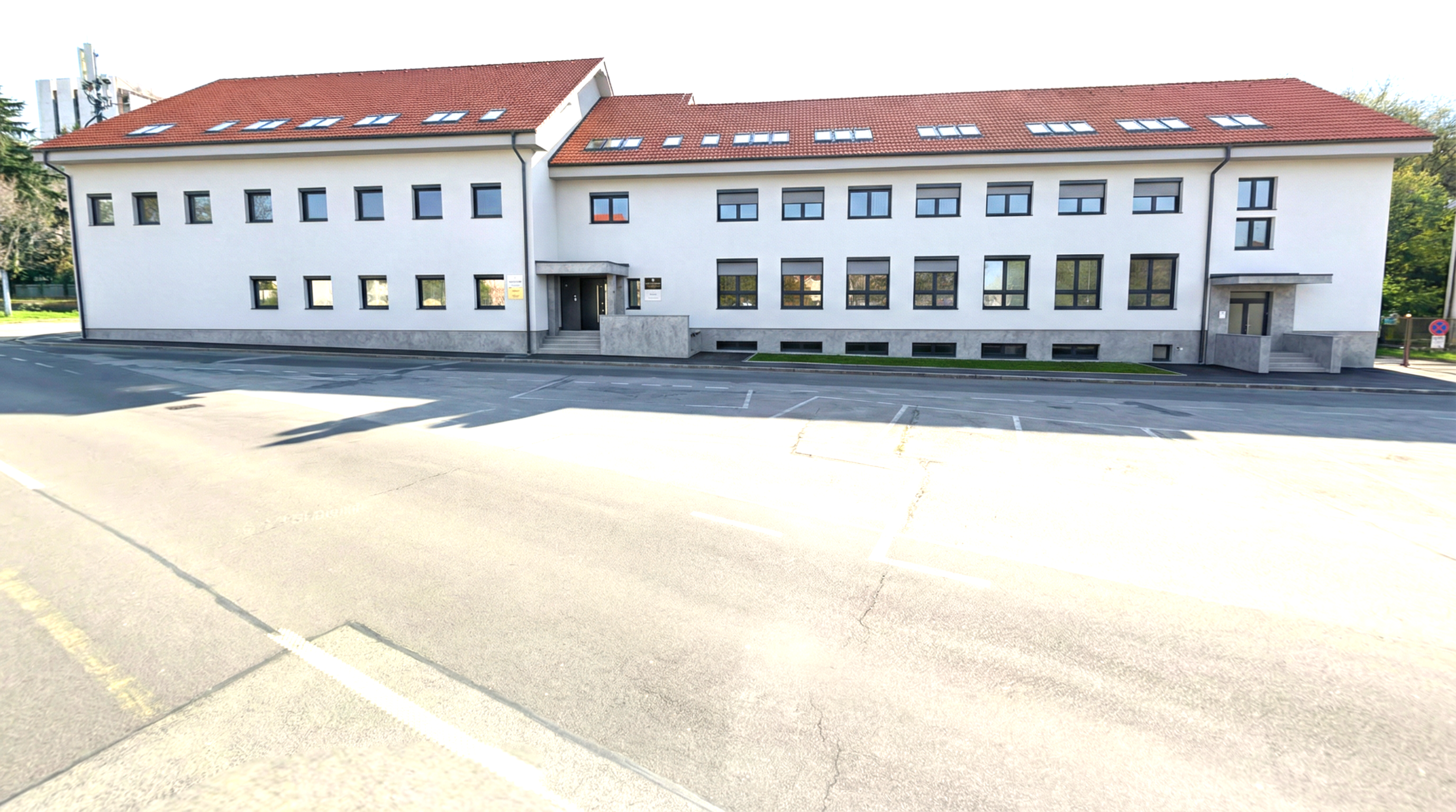 Dáme do prenájmu polyfunkčný  objekt