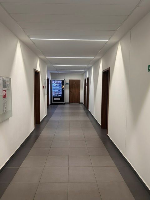 OFFICE POINT 8