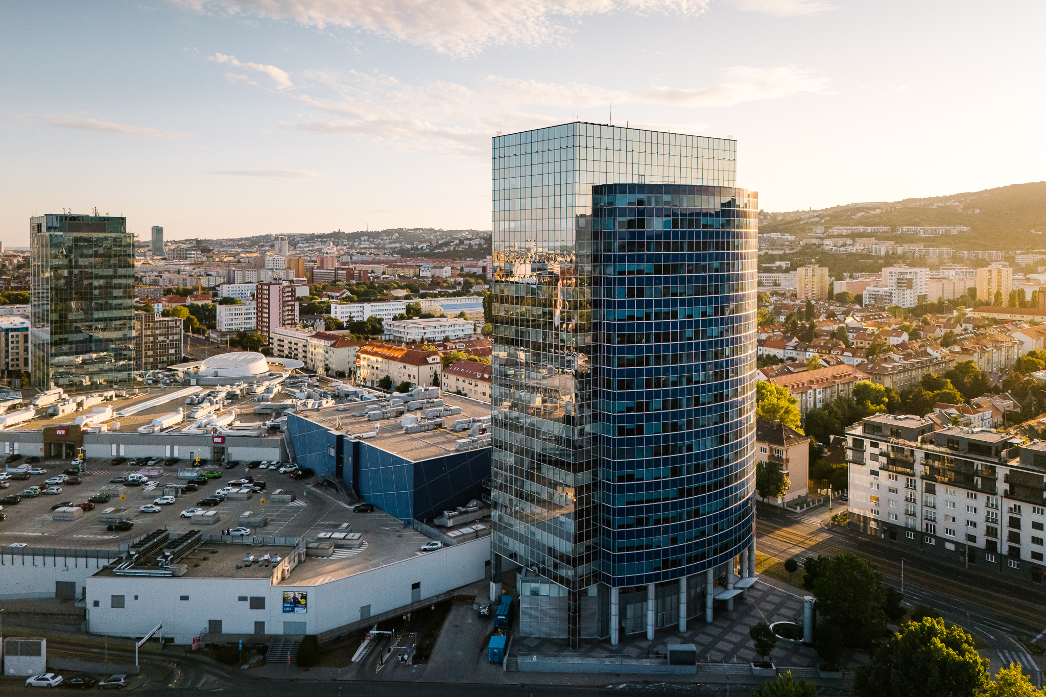POLUS TOWERS Kancelárie