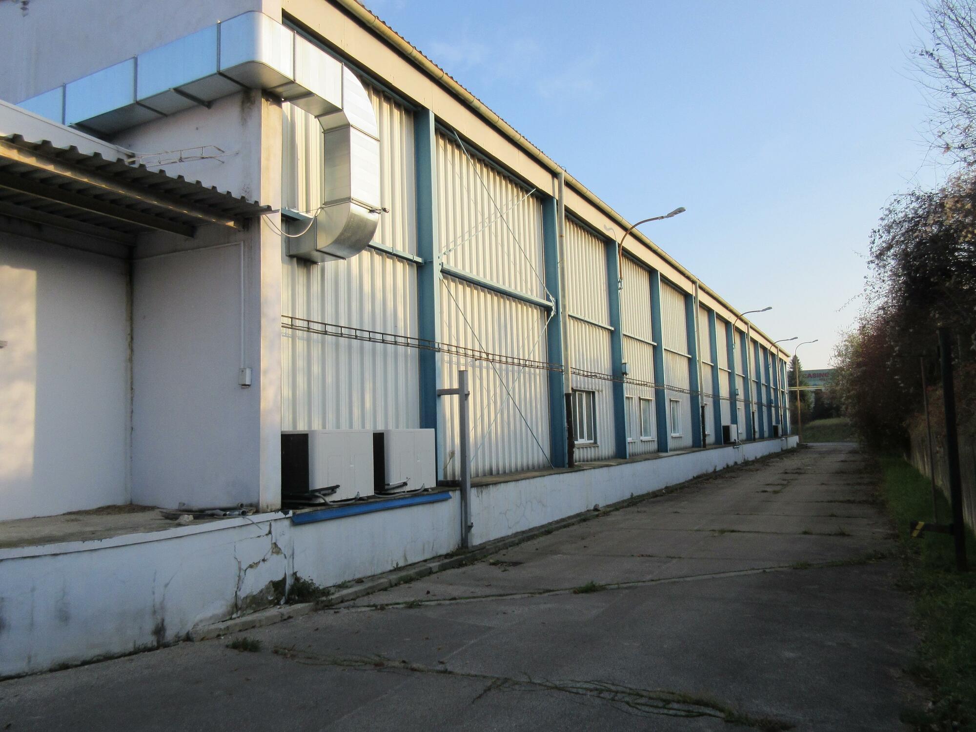 Výrobná hala Cabajská, Nitra