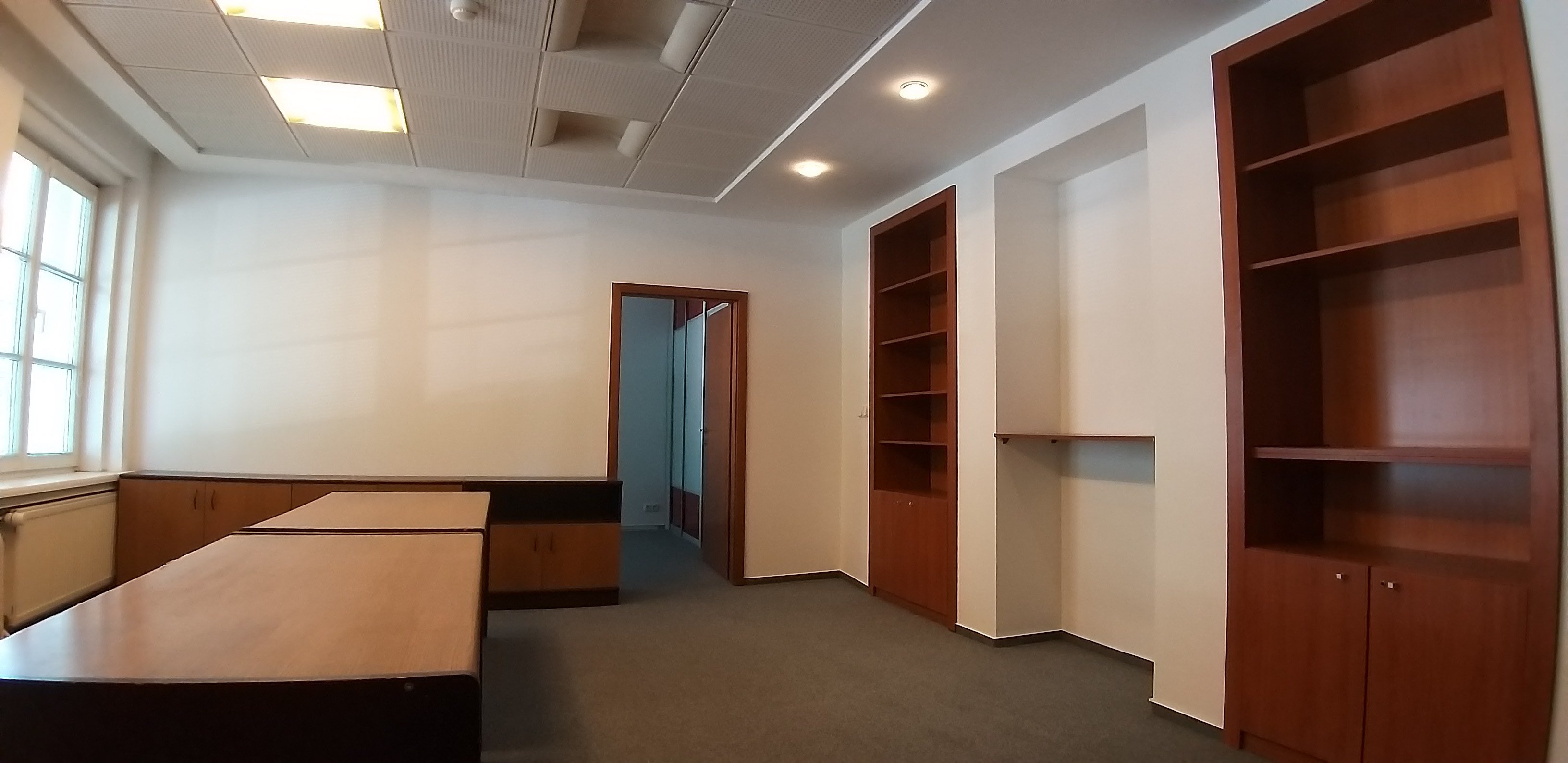 Historická administratívna budova Vajnorská 8/A