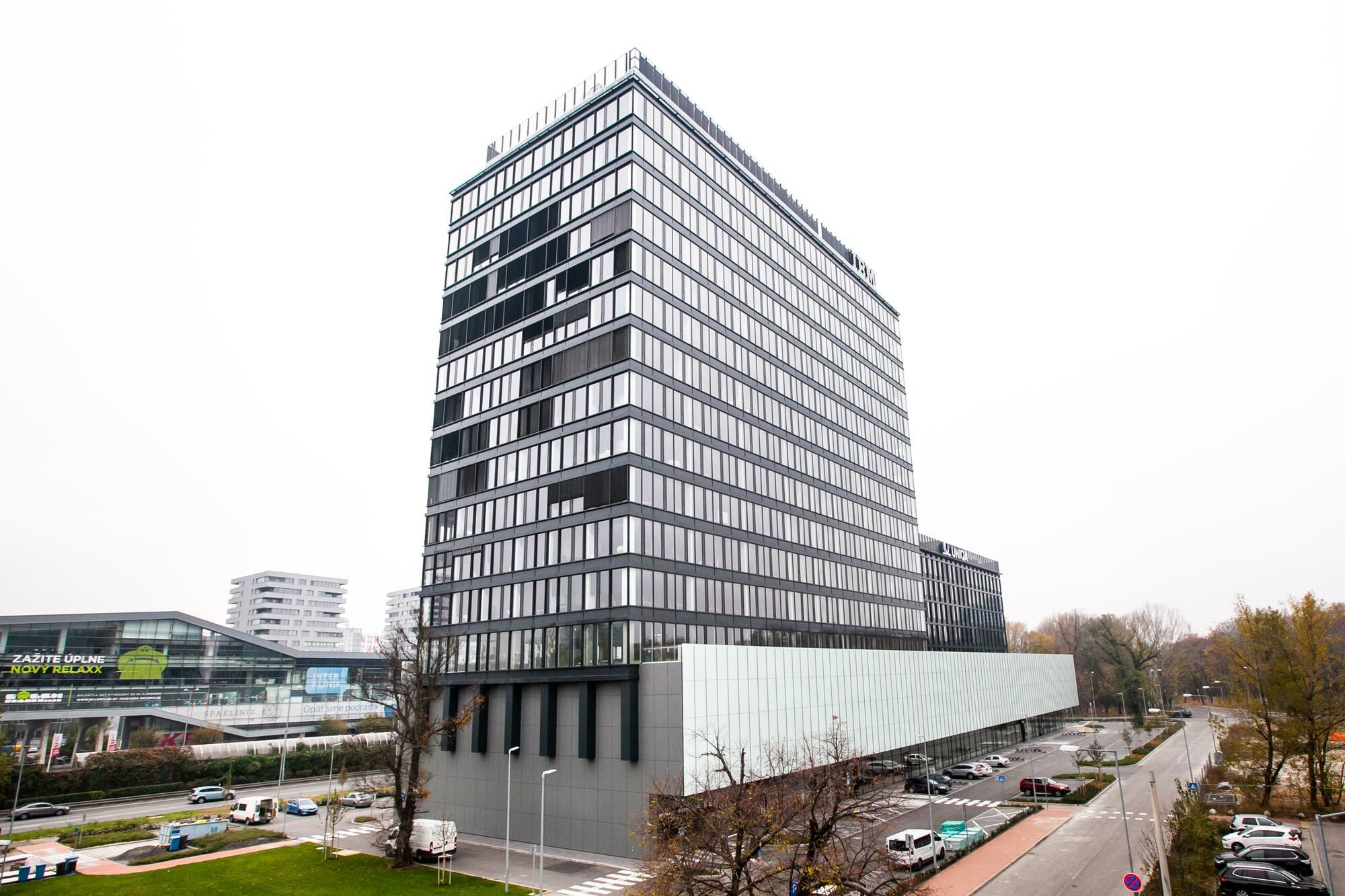 Einsteinova Business Center