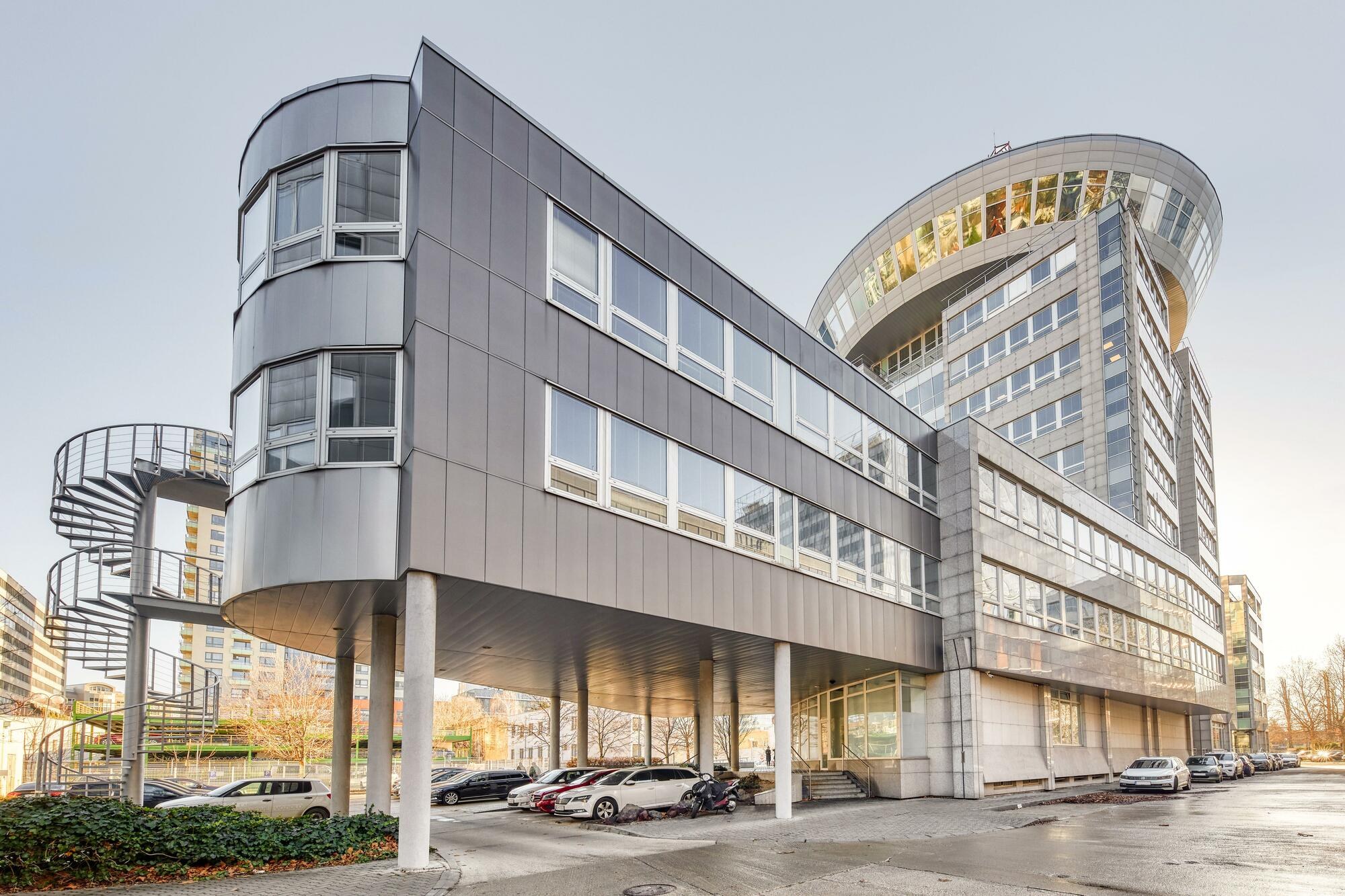 Pressburg Tower, Flexi Floor