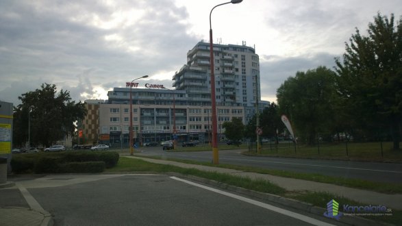 Exteriér, Trnavská 82, Bratislava 82101, Peter Tabaček