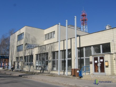 Exteriér, A. Sládkoviča 24, Levice 93401, Slovak Telekom a.s.