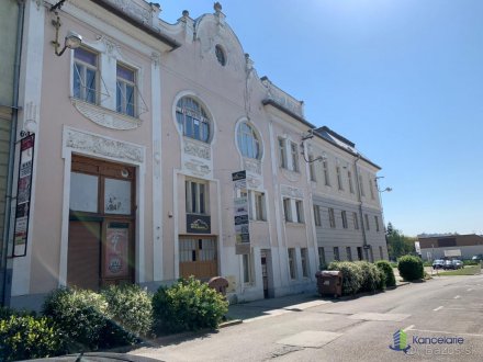 Exteriér, Vojenská 4, Levice 93401, SLUŽBYT LEVICE, spol. s r.o.