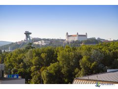 Exteriér, Bratislava Černyševského 48