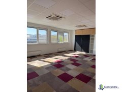 Exteriér, Bratislava Na pántoch 18