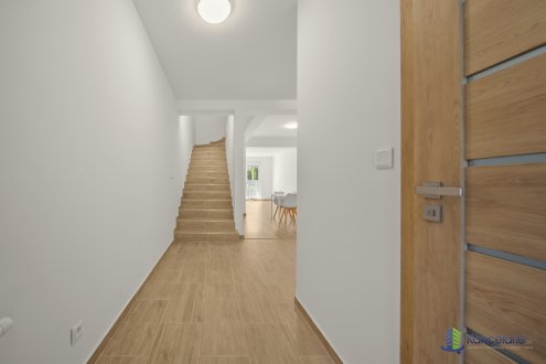 Exteriér, Slowackého 6, Bratislava 82104, Monika Kristofcakova