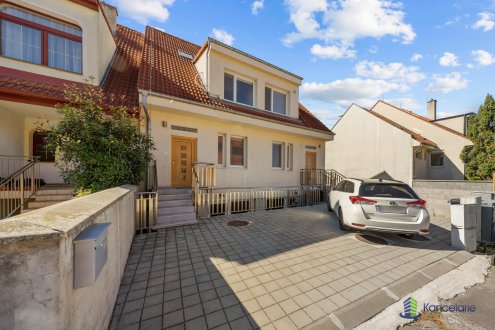 Exteriér, Slowackého 6, Bratislava 82104, Monika Kristofcakova