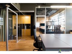 Exteriér, Bratislava Karadžičova 10