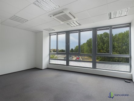 Interiér, Rožňavská 24, Bratislava 82104, CBRE s.r.o.