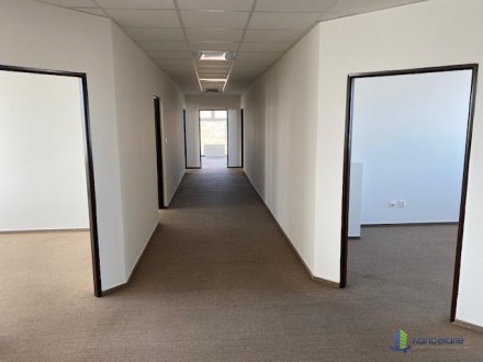 Interiér, Rybničná 40, Bratislava 83106, AB Rybničná, s.r.o.