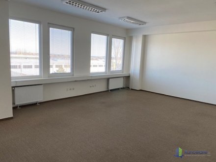 Interiér, Rybničná 40, Bratislava 83106, AB Rybničná, s.r.o.