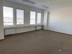Interiér, Bratislava Rybničná 40