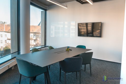 Interiér, Staromestská 3, Bratislava 81103, Campus City s. r. o.