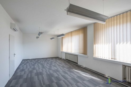Interiér, Námestie SNP 15, Bratislava 81106, Amigal Group SK, s.r.o.