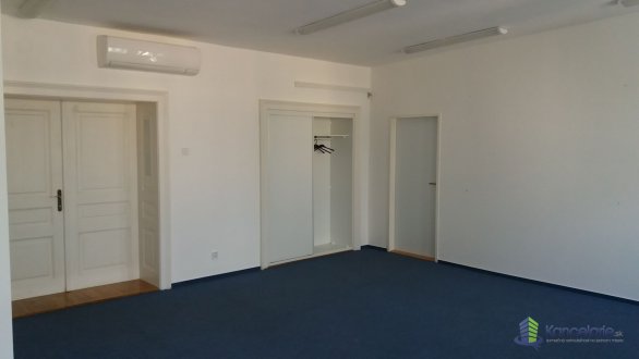 Interiér, Konventná 9, Bratislava 81103, Invest Product a.s.