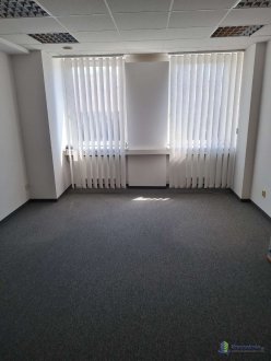 Interiér, Pražská 11, Bratislava 81104, Hotely mládeže Slovakia, a.s.