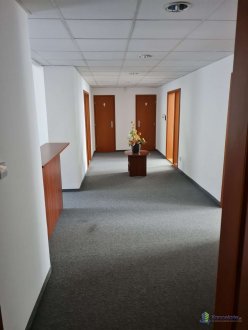 Interiér, Pražská 11, Bratislava 81104, Hotely mládeže Slovakia, a.s.