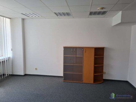 Interiér, Pražská 11, Bratislava 81104, Hotely mládeže Slovakia, a.s.