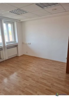 Interiér, Pražská 11, Bratislava 81104, Hotely mládeže Slovakia, a.s.
