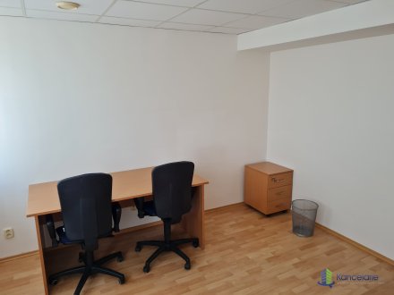 Interiér, Pražská 11, Bratislava 81104, Hotely mládeže Slovakia, a.s.