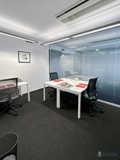 Interiér, Žriedlová 13, Košice 04001, Regus Business Centre Bratislava, s.r.o.