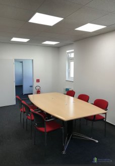 Interiér, Štefánikova 48, Trnava 917 01, CBRE s.r.o.