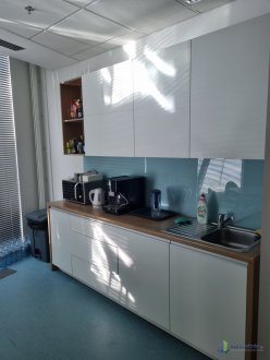Interiér, Pribinova 6, Bratislava 81109, EUROVEA, a.s.