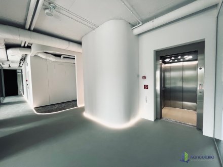 Interiér, Trnavská cesta 68, Bratislava 82102, INVEST 49 a. s.