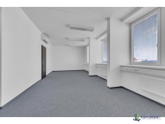 Interiér, Bratislava Pestovateľská 2