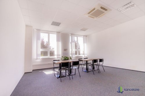 Interiér, Rybničná 40F, Bratislava 83106, PT - STAV, s.r.o.