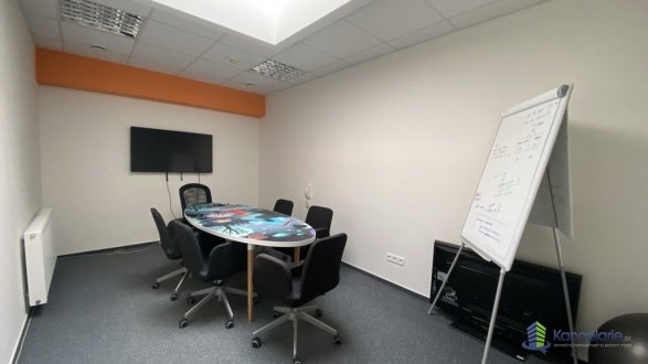 Interiér, Pestovateľská 13, Bratislava 82104, ags 92, s.r.o.