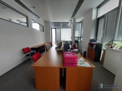 Interiér, Bratislava Galvaniho 7/D